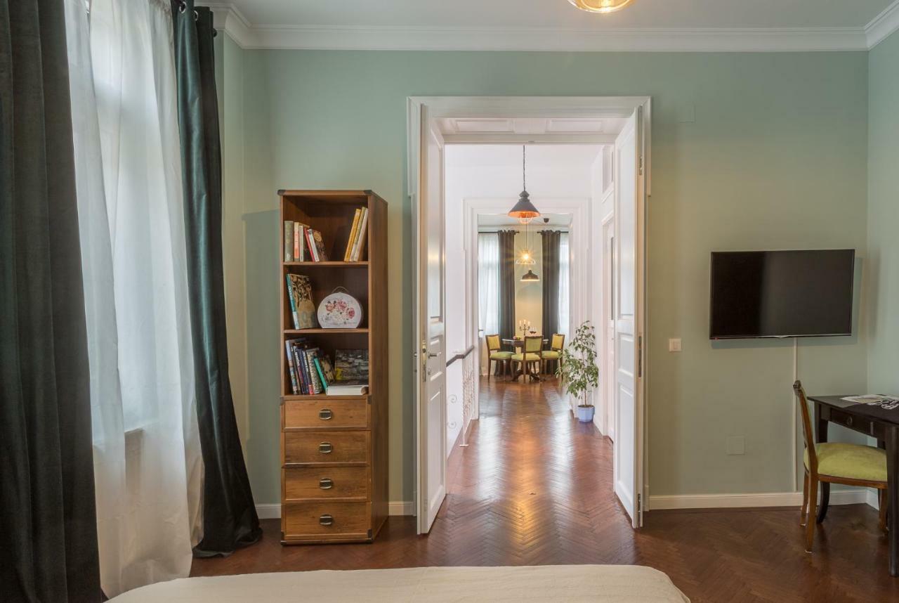 Good Living Bucharest Aparthotel Bagian luar foto