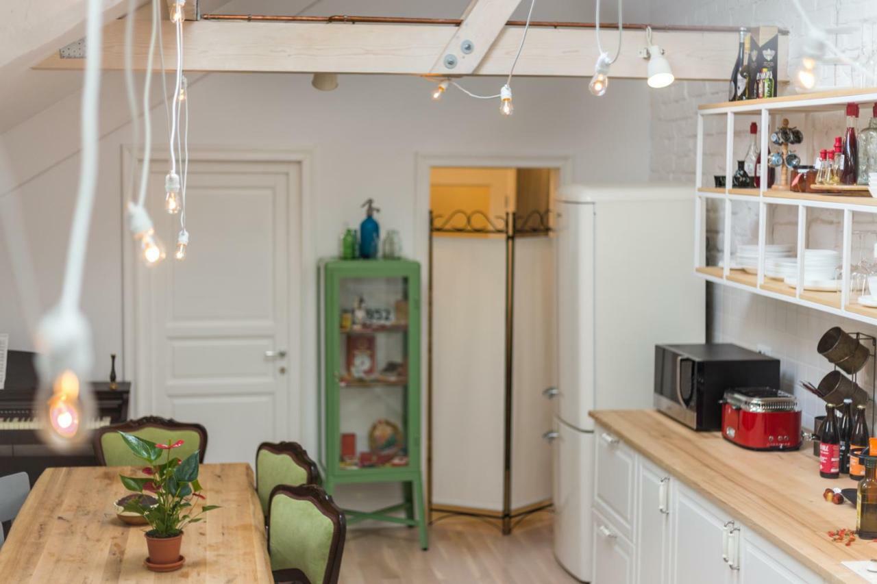 Good Living Bucharest Aparthotel Bagian luar foto